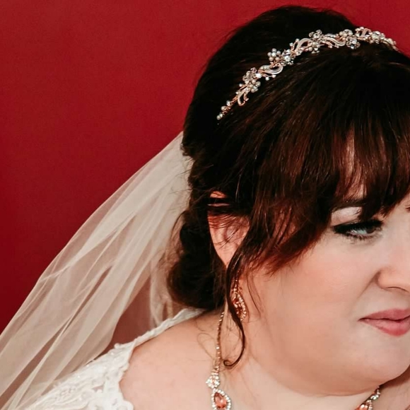 Ivory/Champagne V-neck Scalloped Lace Wedding Dress - Picture 11 of 12